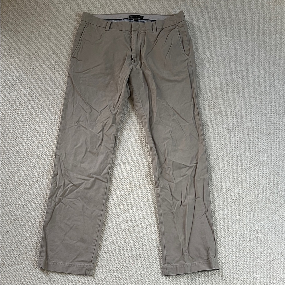 Banana Republic Men's Khaki Chinos